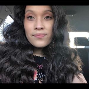 Meet your Posher, Pamela